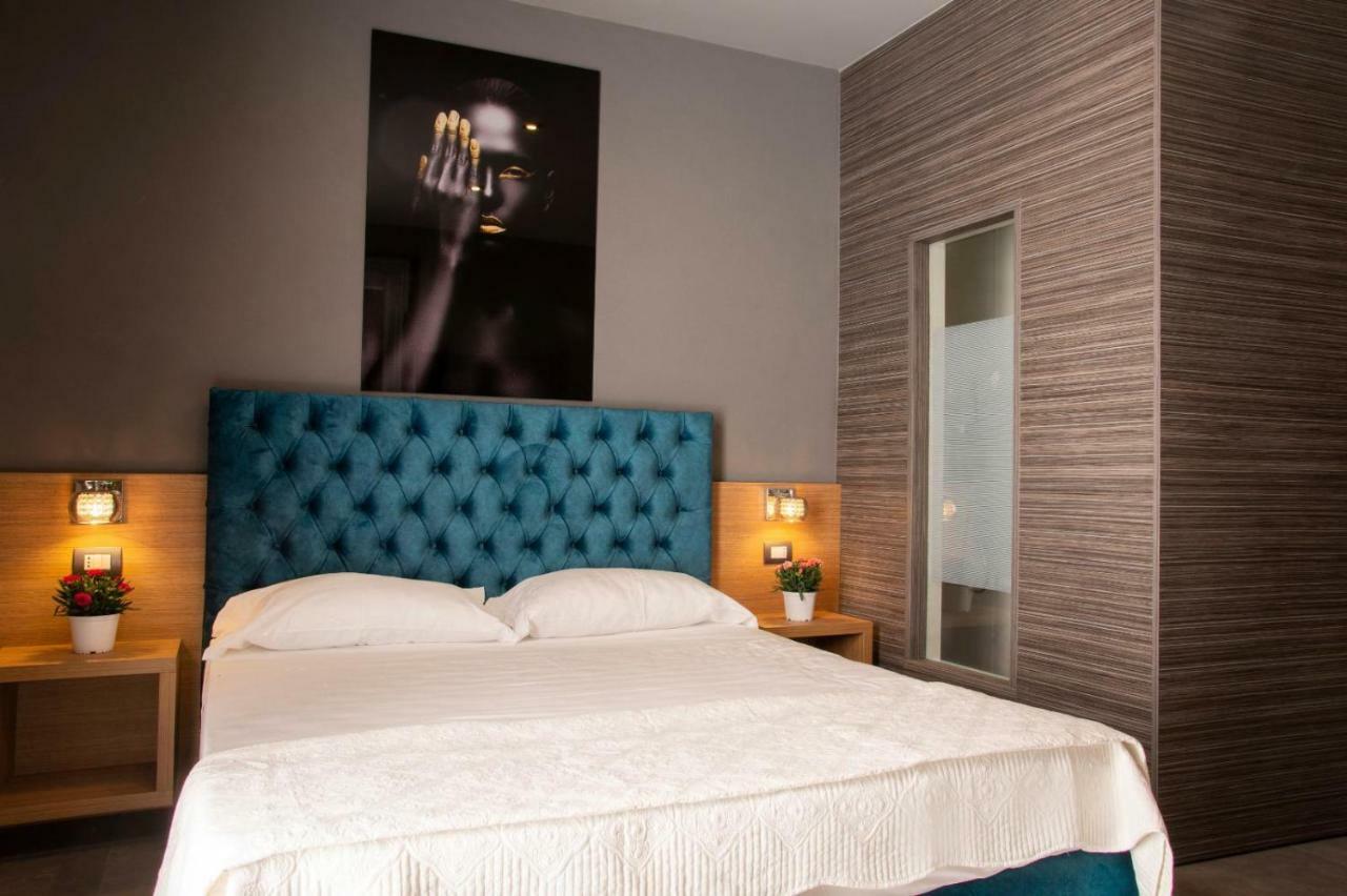 Umberto I° Suite & Spa Neapel Exterior foto