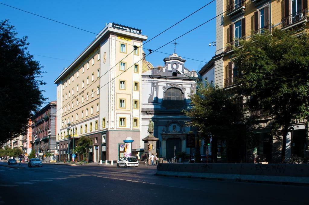 Umberto I° Suite & Spa Neapel Exterior foto